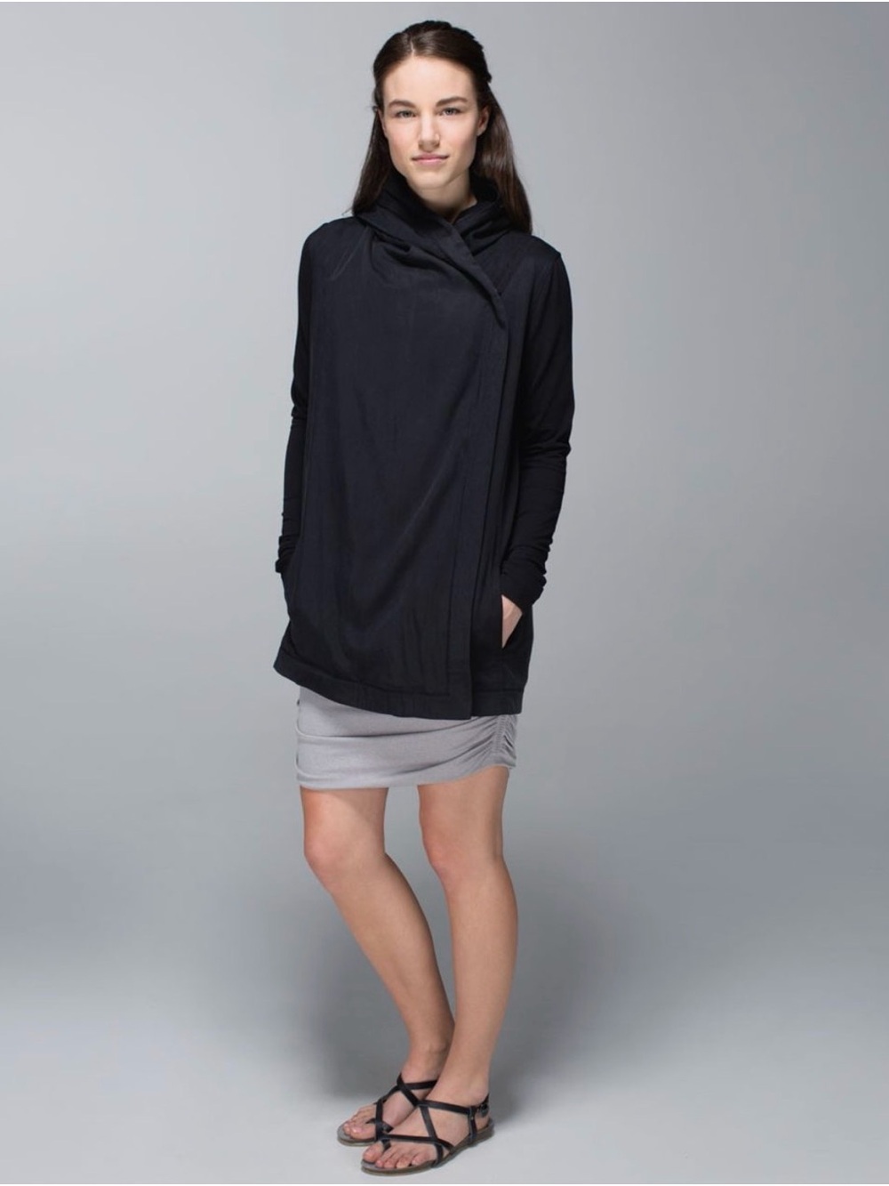 Lululemon Blissed Out Wrap Black Size 8 Rare Discontinued